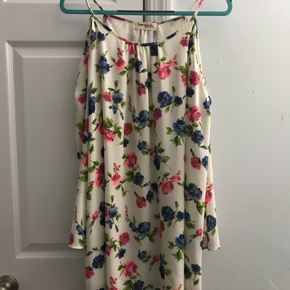 Cold shoulder bell sleeve dress
